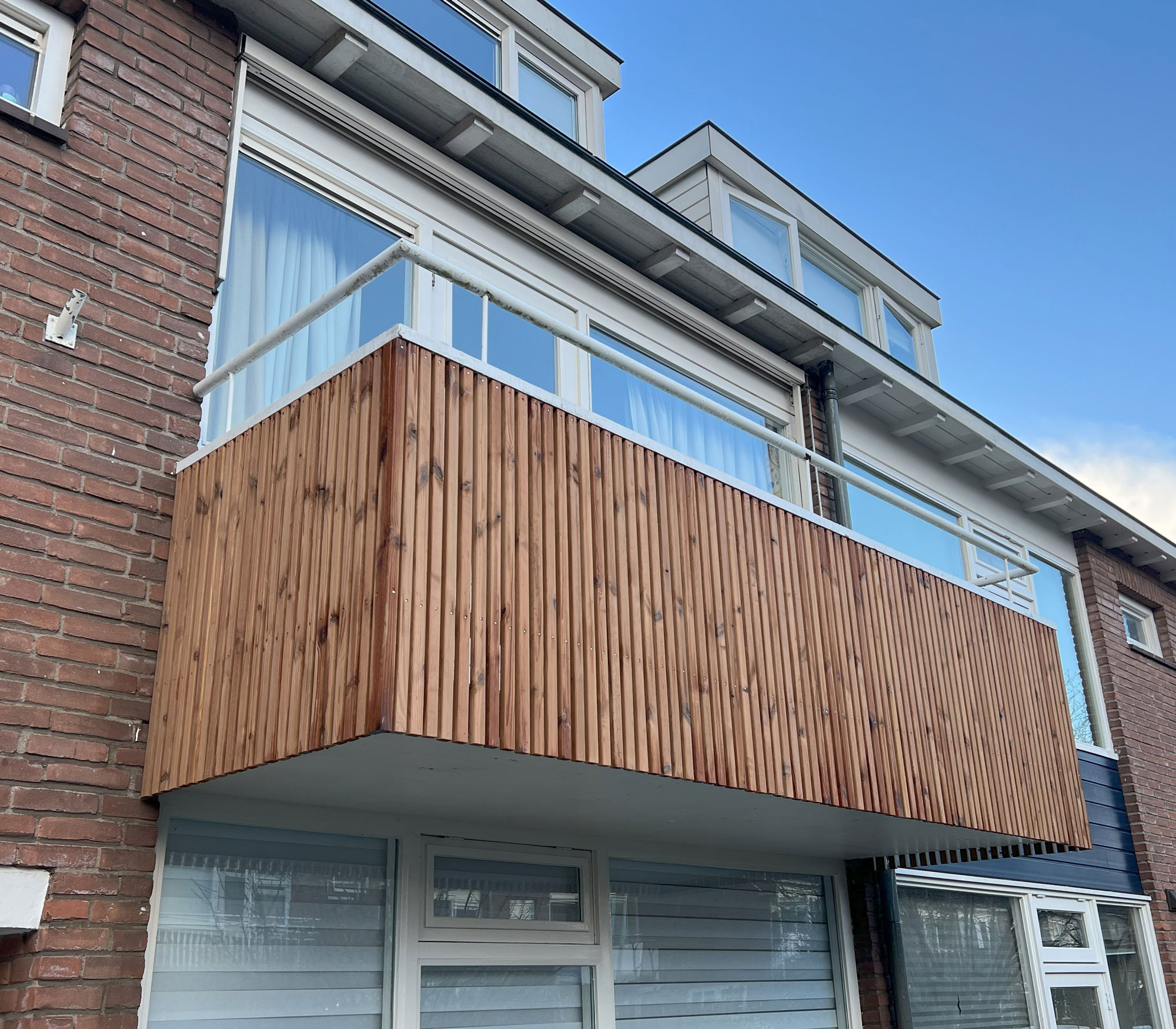 latten bekleding balkon